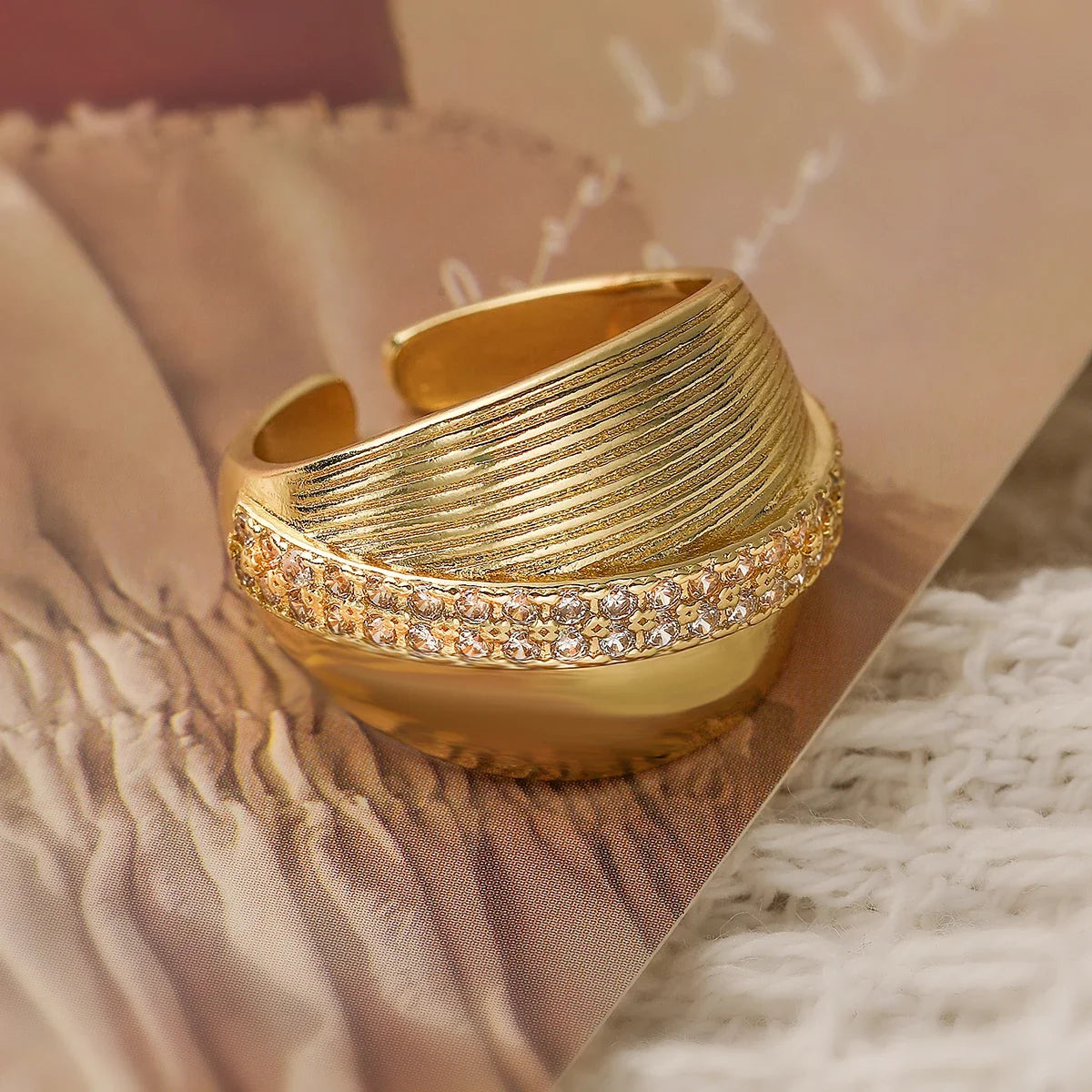 NEWBUY Luxury AAA Cubic Zirconia Pave Setting Copper Jewelry Trendy Gold Color Wedding Rings For Women