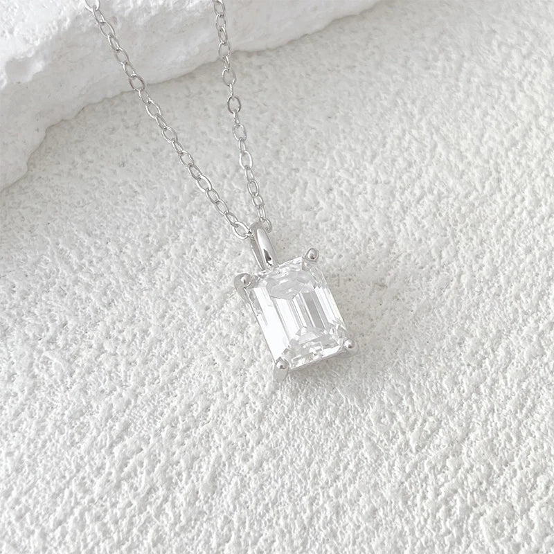 NeeTim 1ct 2ct  3ct 4ct Emerald Cut Moissanite Pendant Necklace for Women S925 Silver with White Gold Plated Necklaces Chain