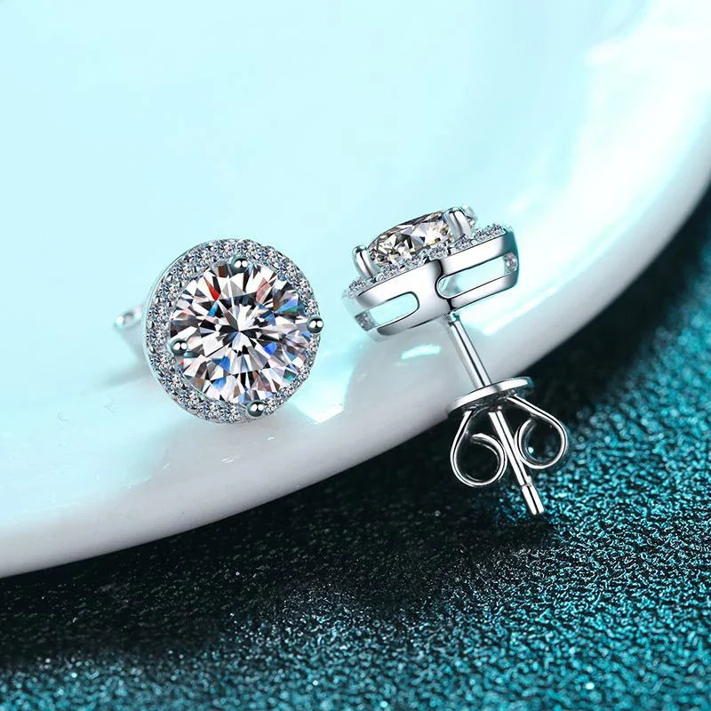 NeeTim 1ct D Color VVS1 Moissanite Jewelry Set 925 Silver with White Gold Plated Pendant Necklace Stud Earrings Sets for Women