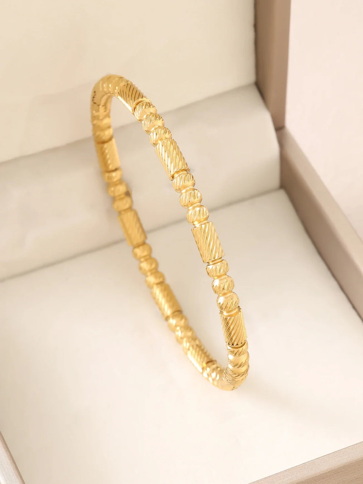 1pc 18K Gold Plated Stainless Steel Stackable Bracelet With Chain And Clover Design, Fashion Style For Women, Suitable For Casua