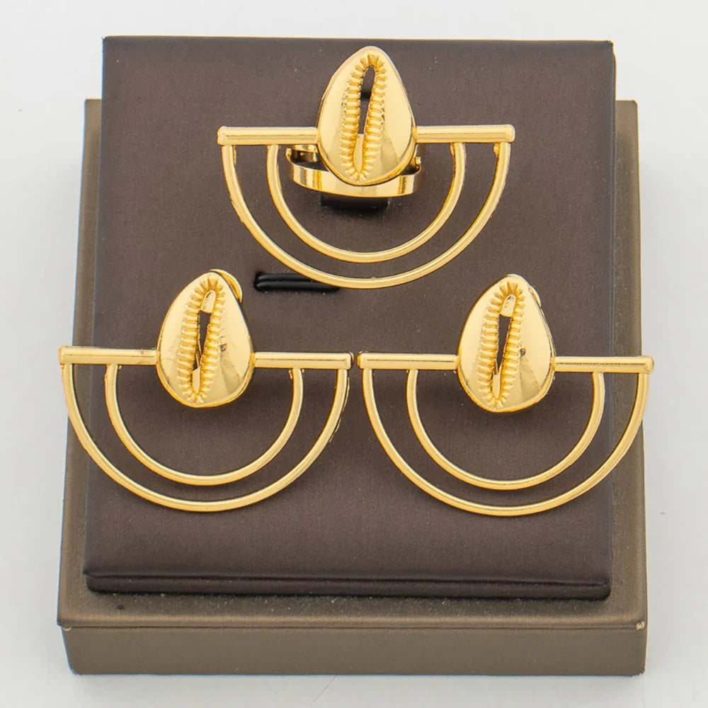 New Design Gold Color Earrings with Ring Jewelry Set for Party African Clip Earrings and Cocktail Ring 2Pcs Set for Weddings