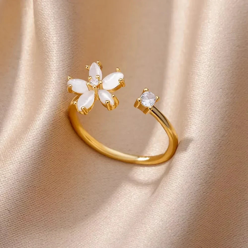Stainless Steel Exaggerated Big Flower Rings For Women Gold Color Sunflower Finger Ring Female Fashion Aesthetic Jewelry Gift