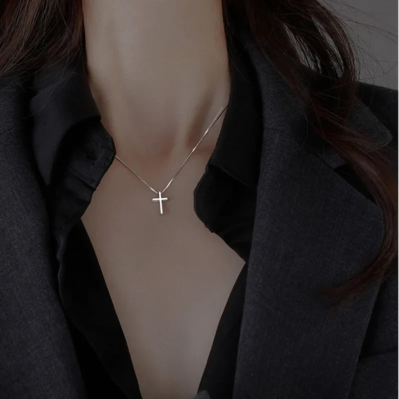925 Sterling Silver Cross Pendants Female Necklaces Women Luxury Quality Jewelry Exquisite Elegant Charms Accessories Argent 925