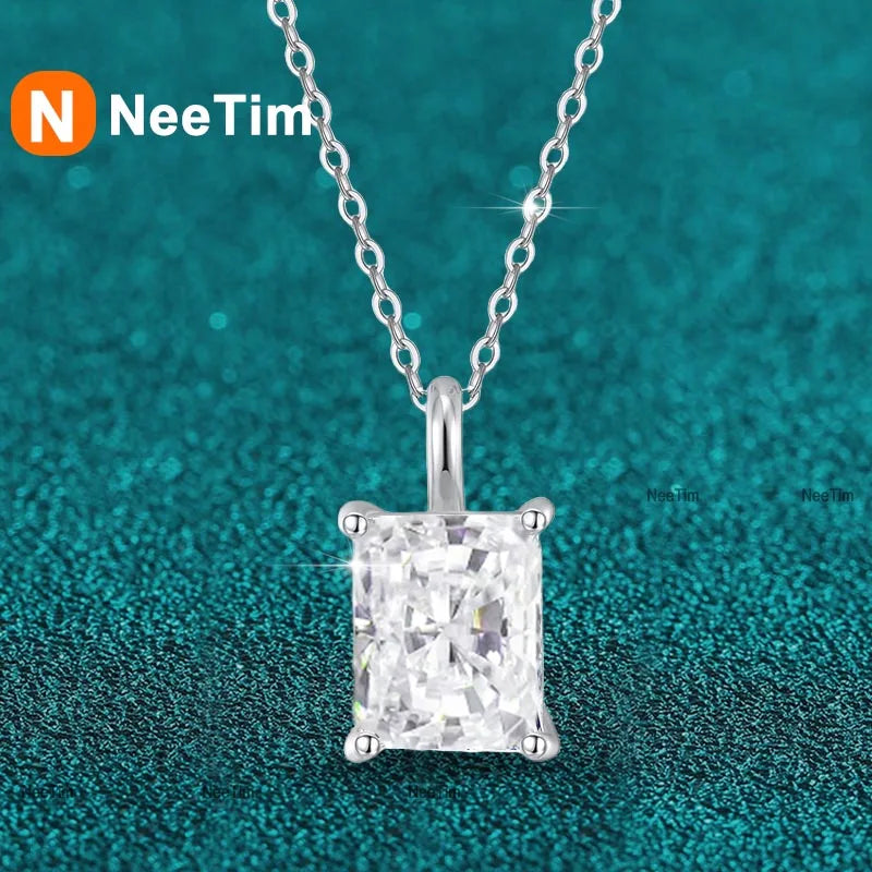 NeeTim 1ct 2ct 3ct 4ct Radiant Cut D VVS1 Moissanite Necklace for Women with Gold Plated Jewelry Sterling Silver 925 Pendant