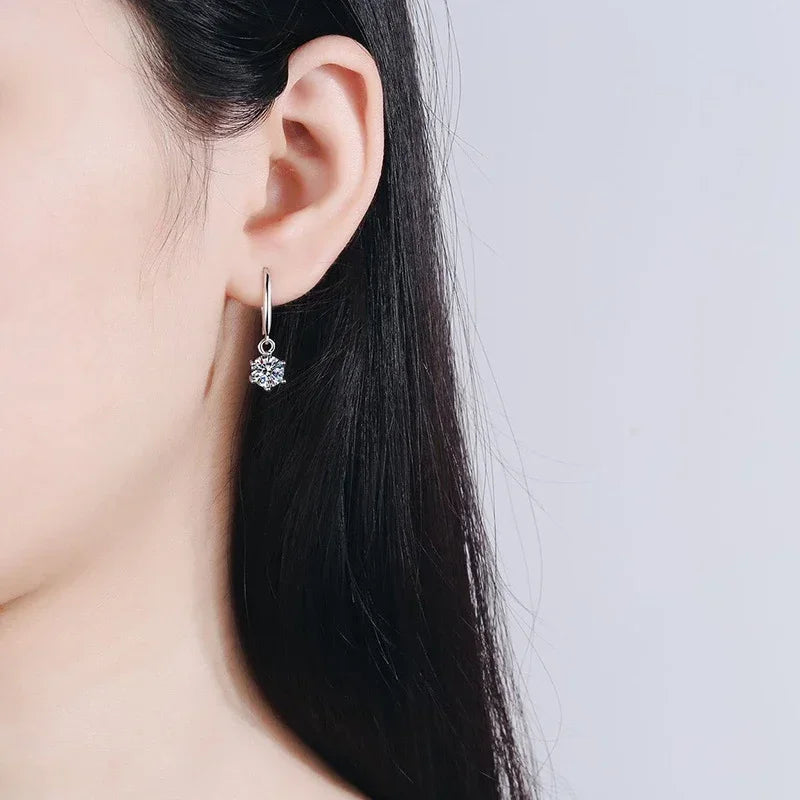 NeeTim 1ct 6.5mm Moissanite Droop Earrings for Women Original Wedding Chrismas Gift S925 Sterling Silver Hoop Earring Wholesale