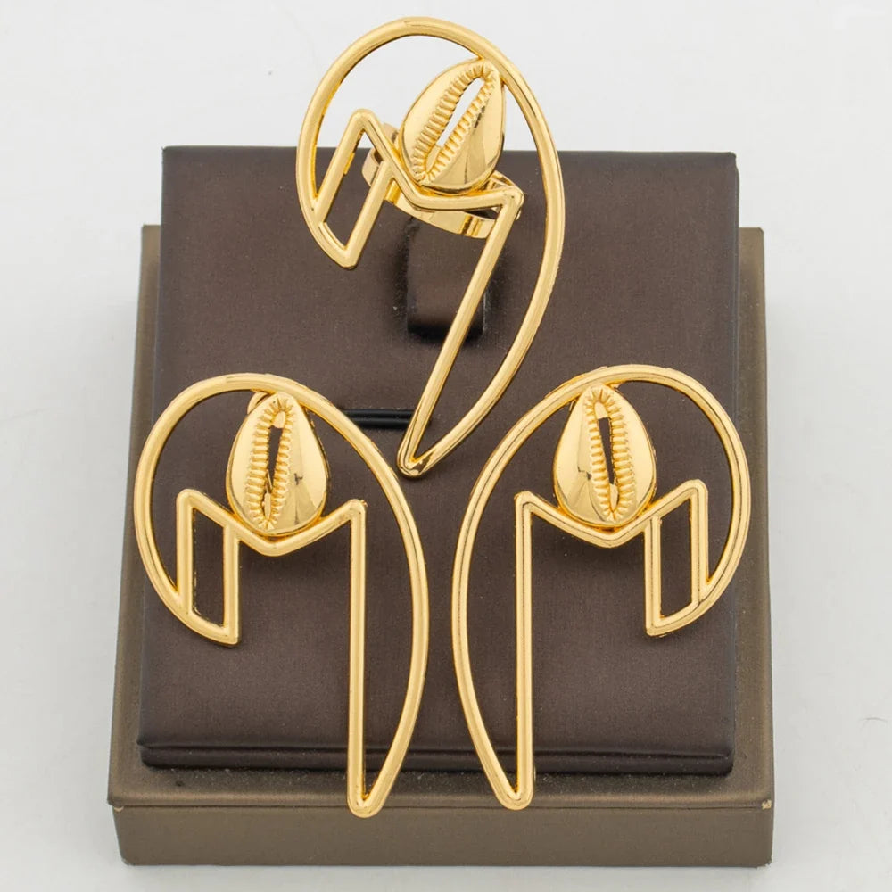 New Design Gold Color Earrings with Ring Jewelry Set for Party African Clip Earrings and Cocktail Ring 2Pcs Set for Weddings