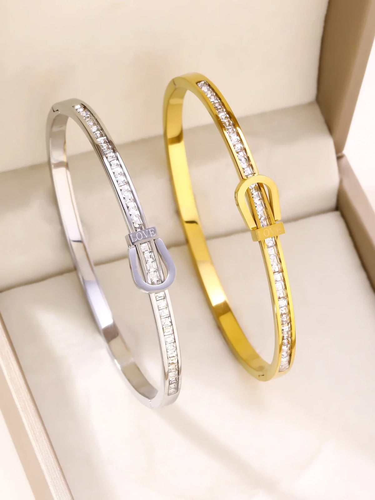 1pieces/set women's wedding jewelry party holiday Valentine's Day gift stainless steel bracelet plated with 18K gold bracelet