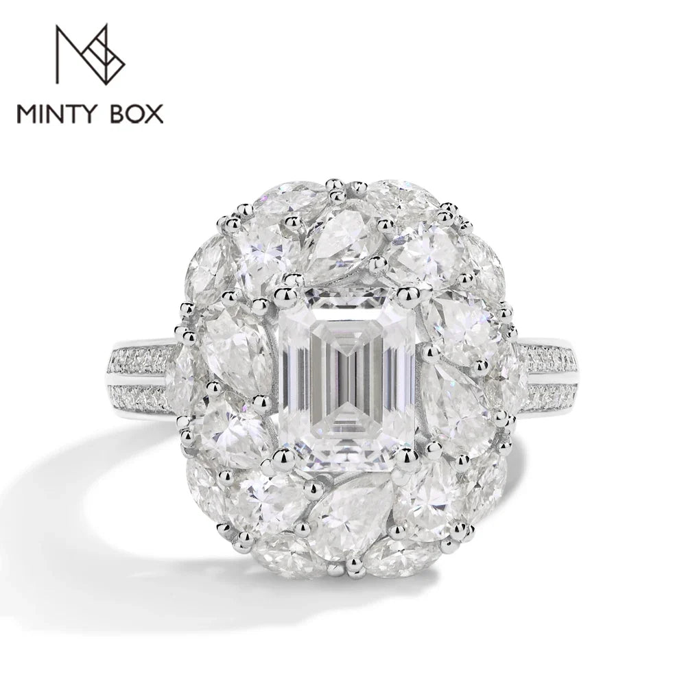 MINTYBOX 2.0ct Flower Design Halo Emerald Cut Engagement Ring Lab Diamond S925 Silver Moissanite Rings For Women 18K Gold Plated