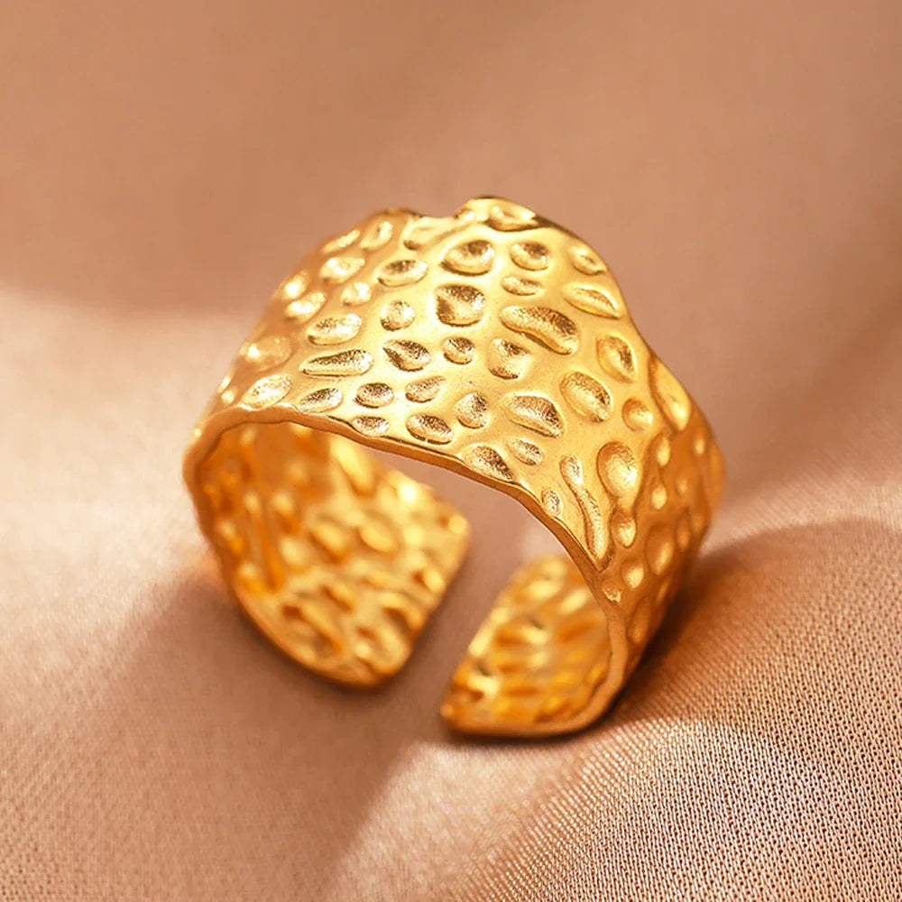 Stainless Steel Rings Vintage Exquisite Hollow Adjustable Open Statement Rings Light Luxury Fashion Rings For Women Jewelry New