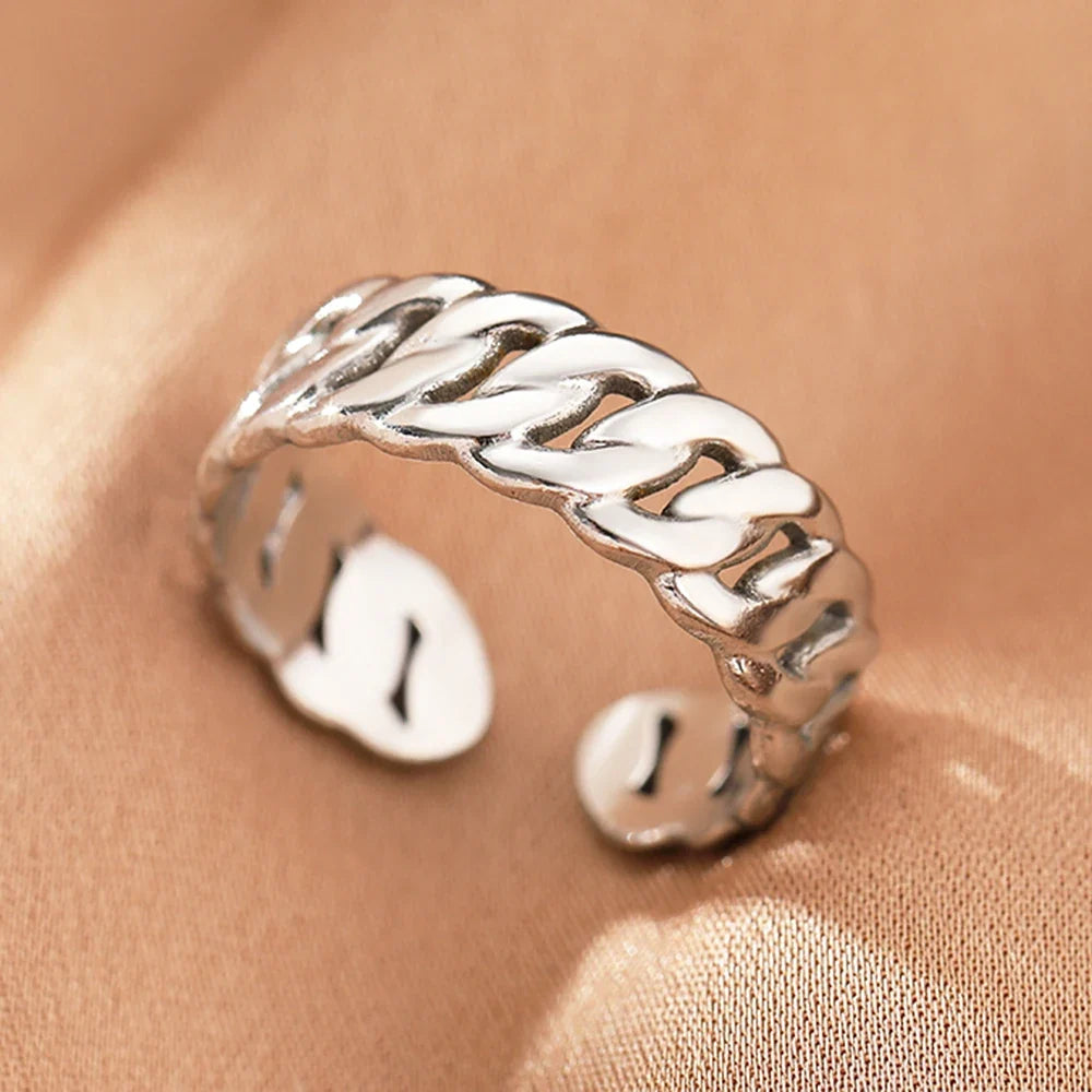 Stainless Steel Rings Vintage Exquisite Hollow Adjustable Open Statement Rings Light Luxury Fashion Rings For Women Jewelry New