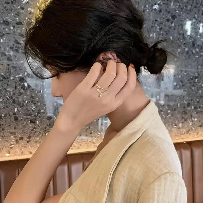 Shinny Rhinestone Gold Color Chain Star Pendant Open Rings Korean Style Woman Fashion Jewelry Wedding Party Girl's Trendy Ring