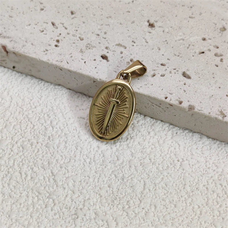 Fashion Punk 18K Gold PVD Plated Jewelry Sword Pendant Necklace Charms Necklace For Men Women Trendy Link Chain Jewelry