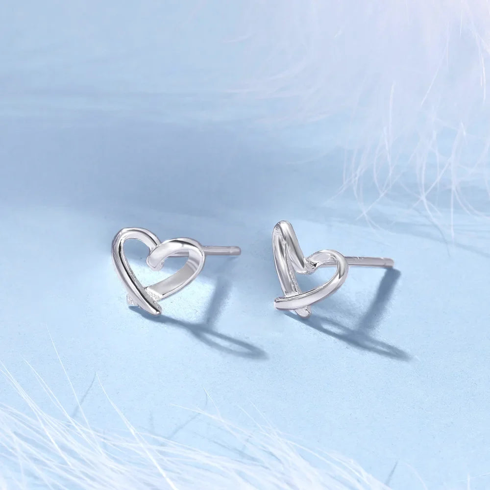 S925Silver Hollow out heart-shaped earrings for women, simple, light, luxurious, high-end, heart-shaped ins, high-end