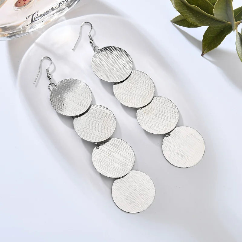Floating Earrings Valentine's Day Love Pendant Earrings Elegant Long Women's Floating Hook Earrings Exaggerated Metal Pendant