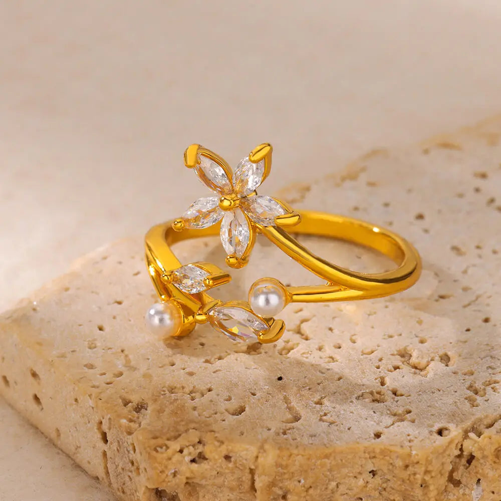 Gold Color Stainless Steel Geometric Rings for Women Zircon Heart Sun Moon Open Ring Fashion Aesthetic Jewelry Wedding Gift