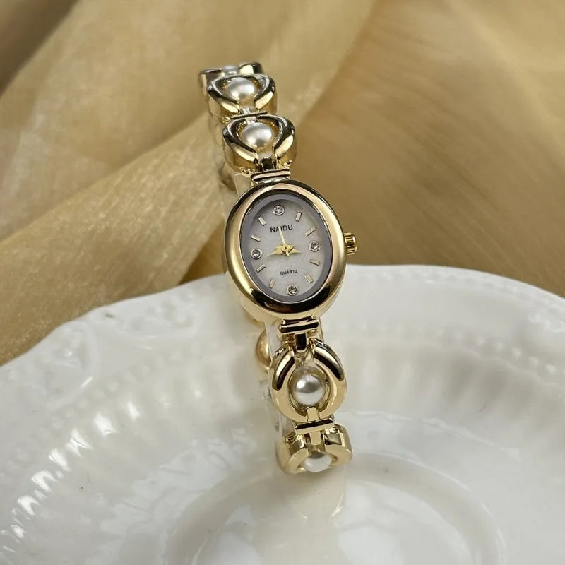 Luxury Pearl Inlaid Bracelet Watch Fashion Women Quartz Watch Brand Oval Dial Dress Wristwatches Dropshipping Relojes Para Mujer