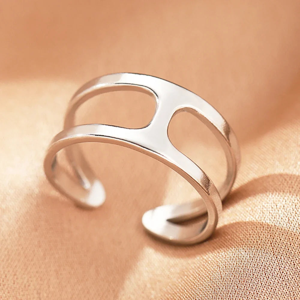 Stainless Steel Rings Vintage Exquisite Hollow Adjustable Open Statement Rings Light Luxury Fashion Rings For Women Jewelry New