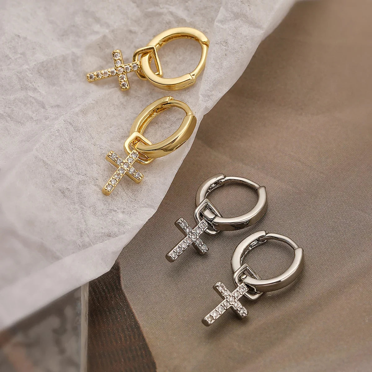 NEWBUY Fashion Gold Color Copper Plant Earrings Luxury Cubic Zirconia Flower Dangle Earring Hot Sale Female Party Jewelry Gift