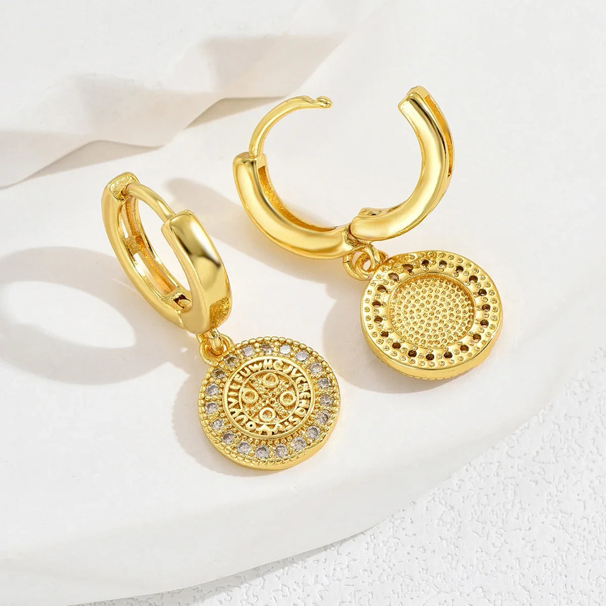 NEWBUY Fashion Gold Color Copper Plant Earrings Luxury Cubic Zirconia Flower Dangle Earring Hot Sale Female Party Jewelry Gift