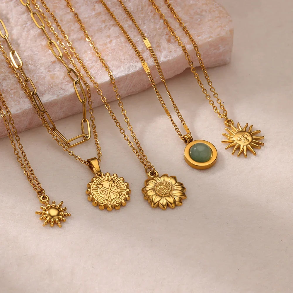 Stainless Steel Sun Sunflower Pendant Necklace For Women Gold Color Round Charm Clavicle Chain Necklaces Fashion Jewelry Gift