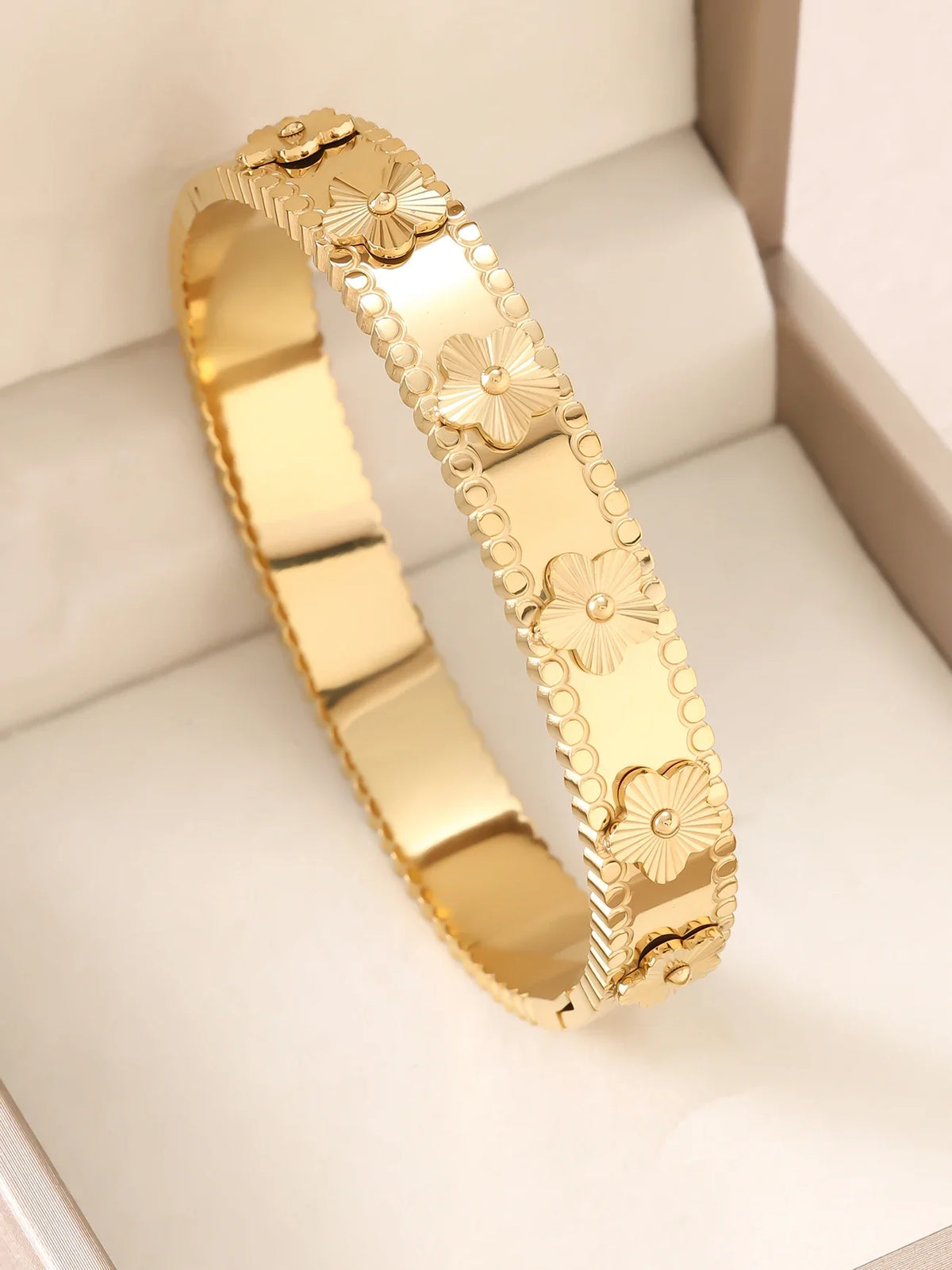 18K gold-plated stainless steel non fading gold bracelet - durable and fashionable jewelry accessory, suitable for holiday gifts