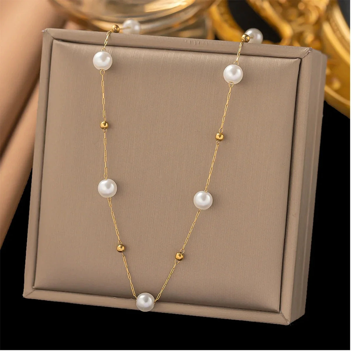 2 Pcs Exquisite Gold Color Bohemian Jewelry Set for Women Fashion Pearl Cross Pendant Necklace Bracelet Set Casual Jewelry Gifts
