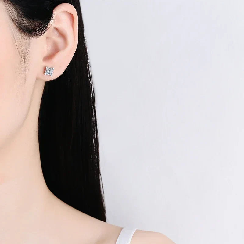 NeeTim 1ct D Color Moissanite Stud Earrings For Women Luxury Jewelry Original 925 Sterling Diamond Wedding Party Earring Gift