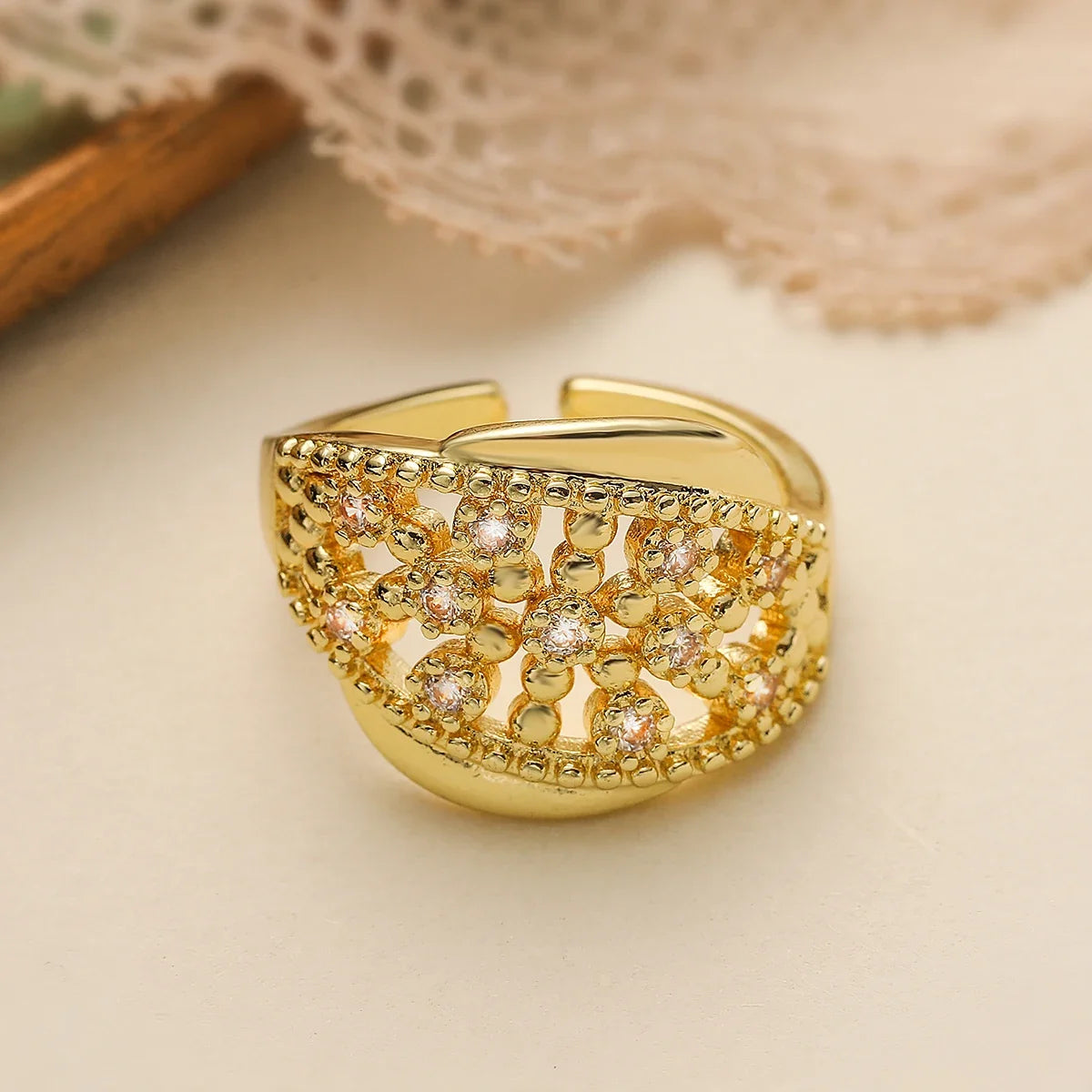 NEWBUY Luxury AAA Cubic Zirconia Pave Setting Copper Jewelry Trendy Gold Color Wedding Rings For Women