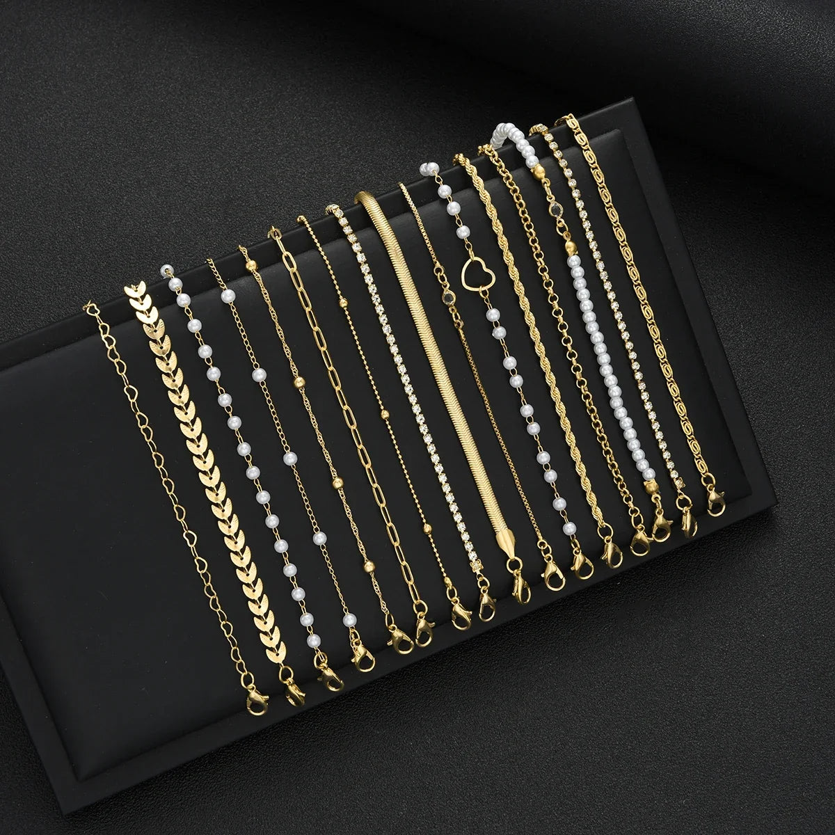 16pcs Minimalist Heart Pearl Rhinestone Snake Chain Bracelet Set for Women Elegant Gold Color Dates Vacations Daily Wear Jewelry