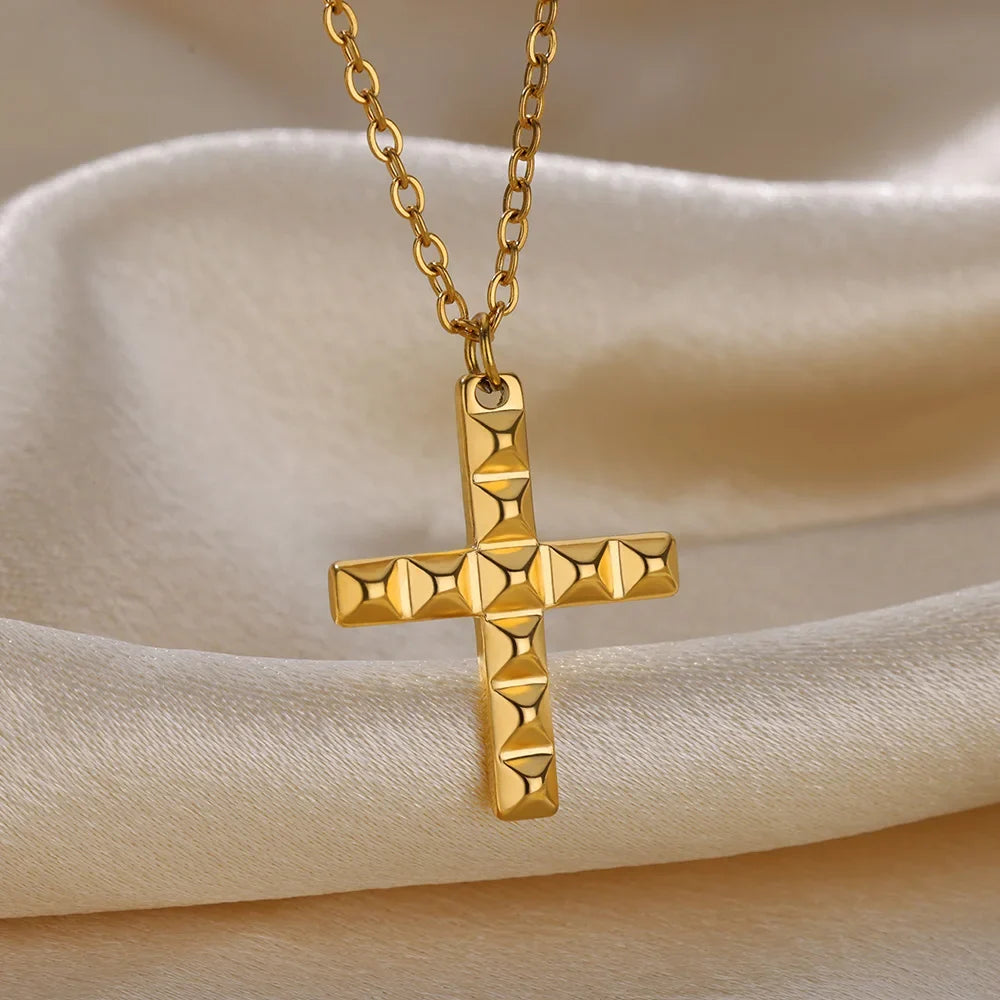 Stainless Steel Sun Sunflower Pendant Necklace For Women Gold Color Round Charm Clavicle Chain Necklaces Fashion Jewelry Gift