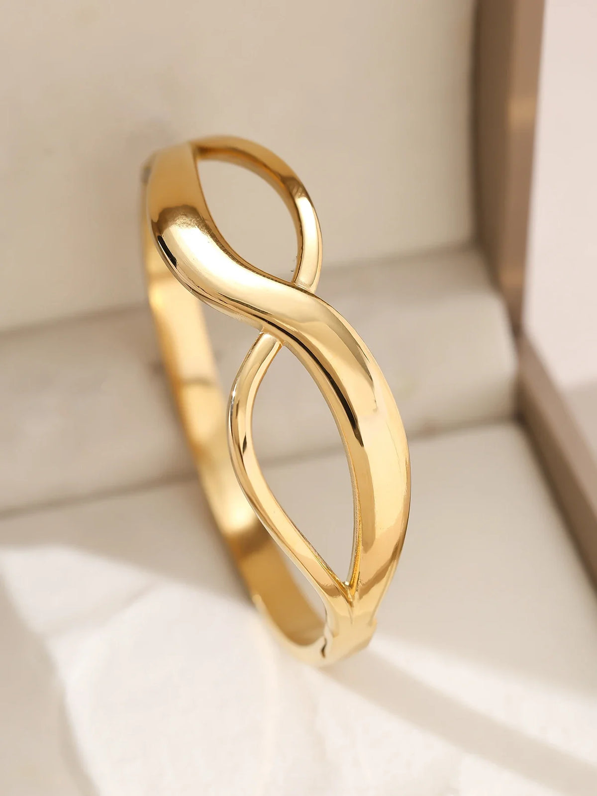 1pieces/set women's wedding jewelry party holiday Valentine's Day gift stainless steel bracelet plated with 18K gold bracelet
