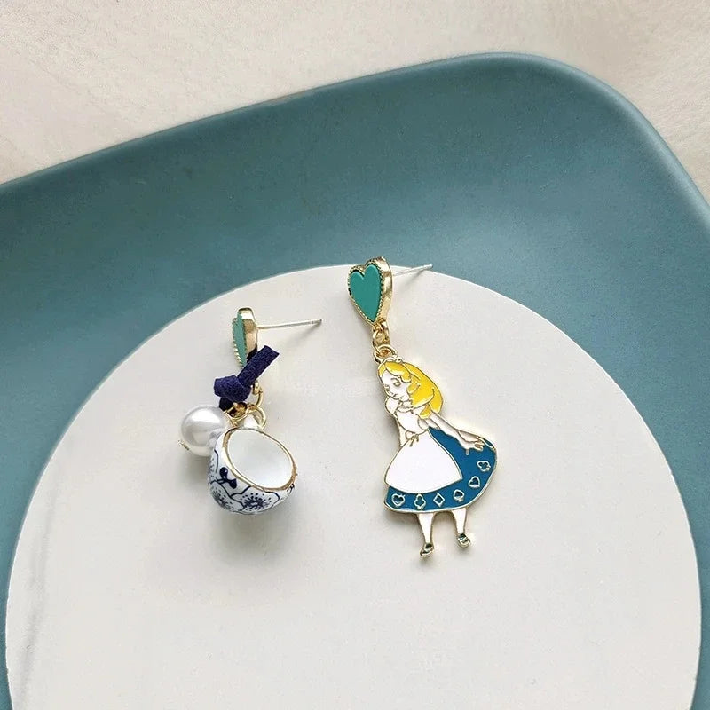 Carton Fairy Tale Princess Alice Asymmetry Earrings Imitation Pearl Blue Heart Dangle Earrings Cute Girls Enamel Earrings