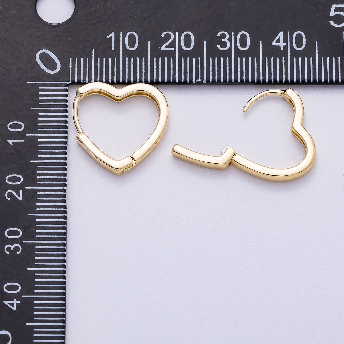 14K Gold Filled 18mm Heart Minimalist Hoop Huggie Earrings | AD-465