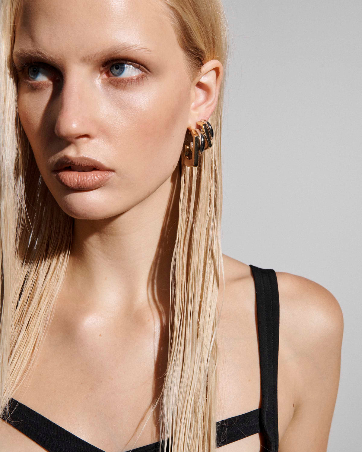 Tina Mini Earrings