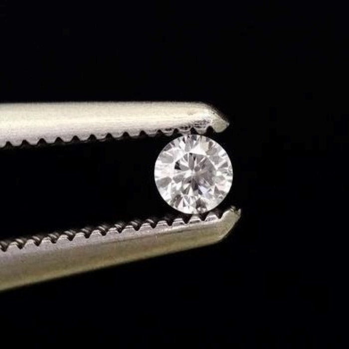 White Diamond Round Cut African 2.5mm Micro Sized