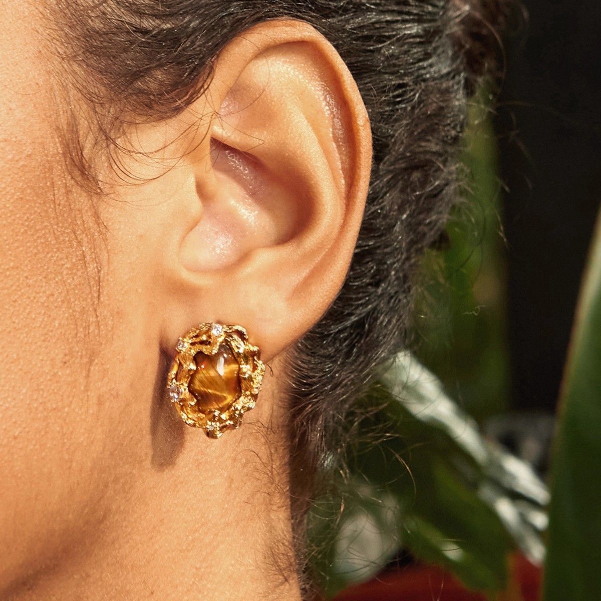 2026 New Retro Geometric Irregular Resin Oversized Earrings, Niche Cold Style For Women