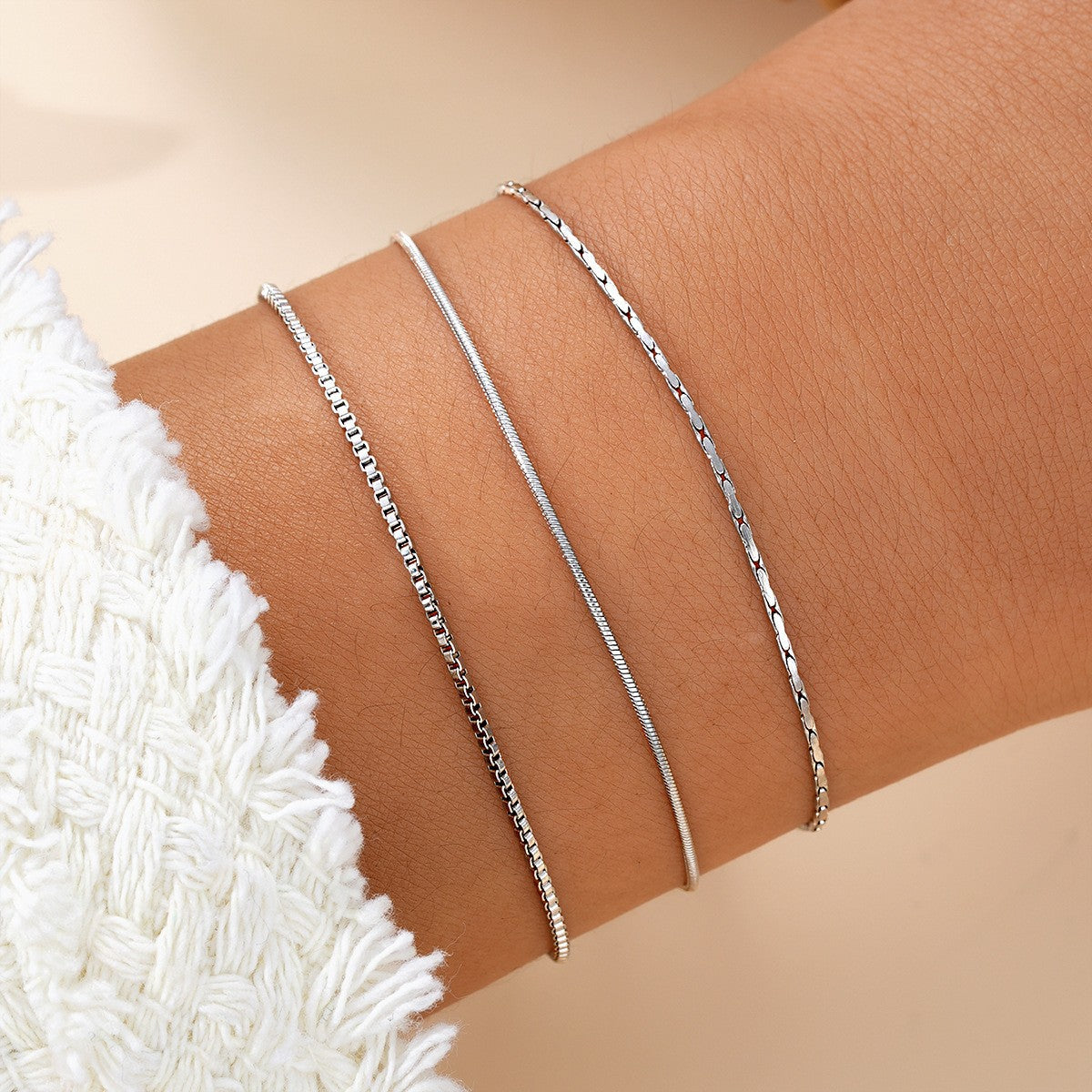 Stainless Steel European And American-style Mens And Womens Bracelet