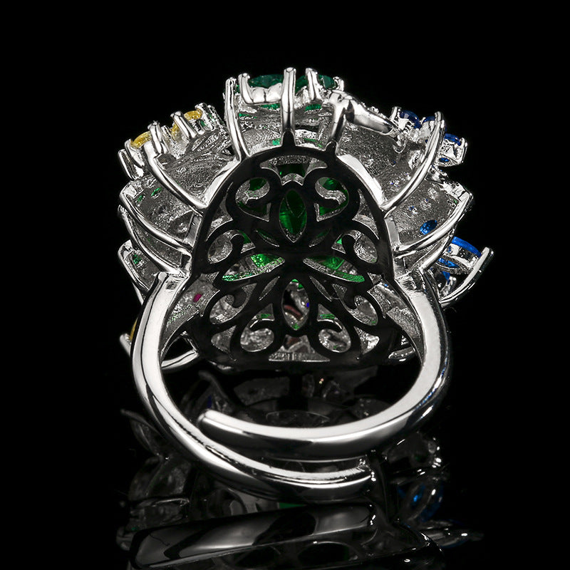 Luxury Vintage Open Ring With Shimmering Peacock Green Gemstone, Elegant Light Luxury Jewelry For Women