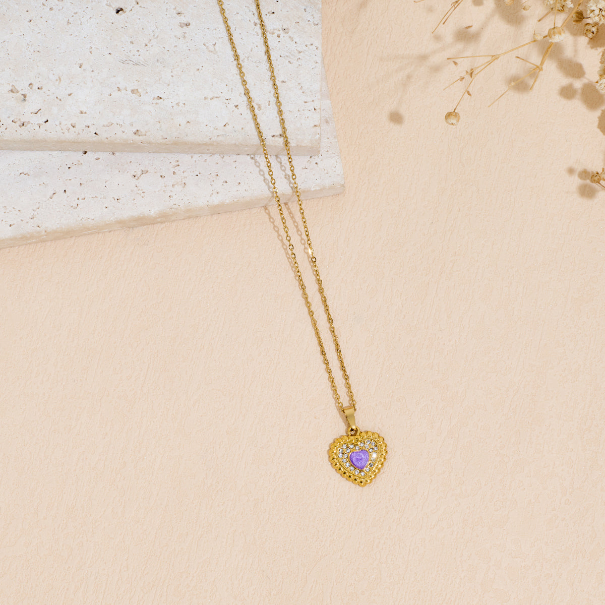 Stainless Steel Heart-shaped Drop-oil Inlaid Rhinestone Pendant Necklace