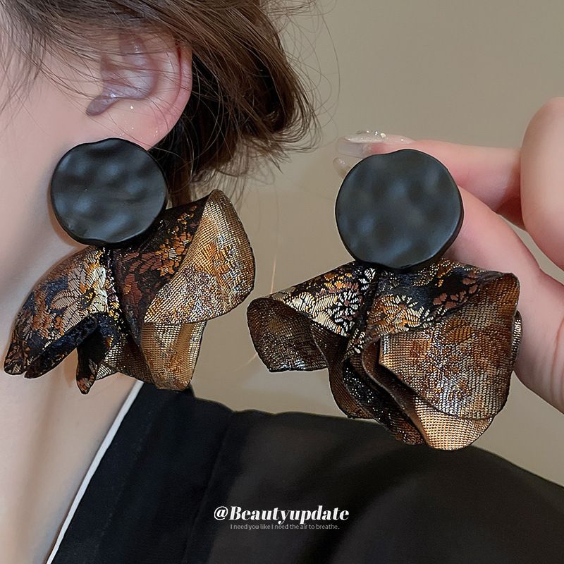 Silver Post Pleated Round Petal Earrings, New Chinese Retro Dangles, Niche Elegant National Trend Jewelry
