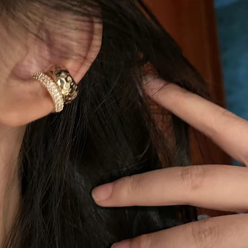 Exquisite High-End Double Layer Metal Ear Cuffs, Non-Piercing Ear Clips, 2026 New Luxury Unique Ear Jewelry