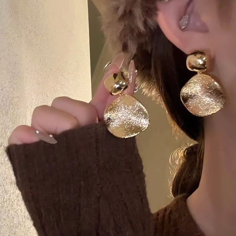 Street Style Round Metal Earrings, European American Minimal Cold Retro Jewelry