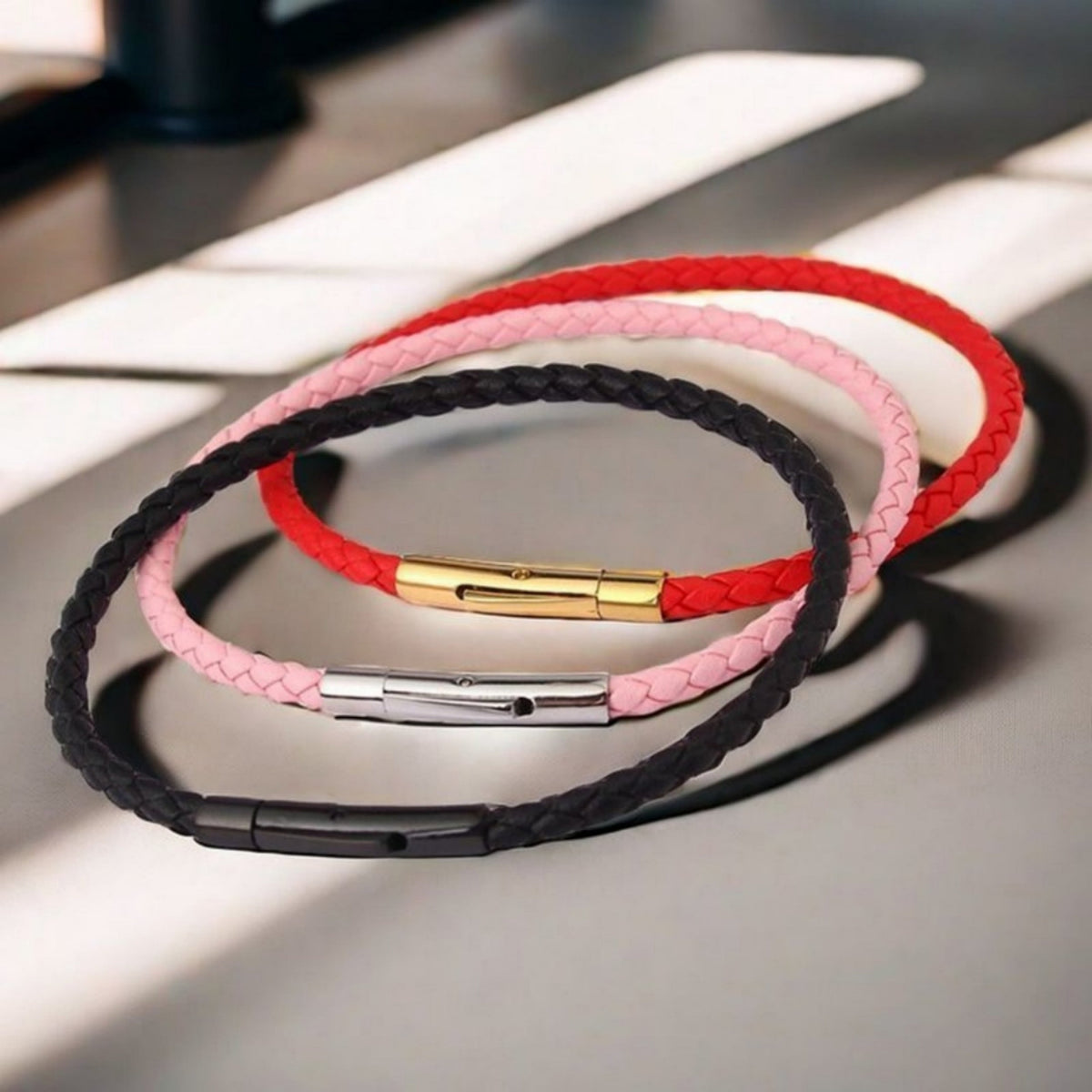 3.0mm Stainless Steel Leather Cord Bracelet With A Single Buckle And Wear-resistant Edging