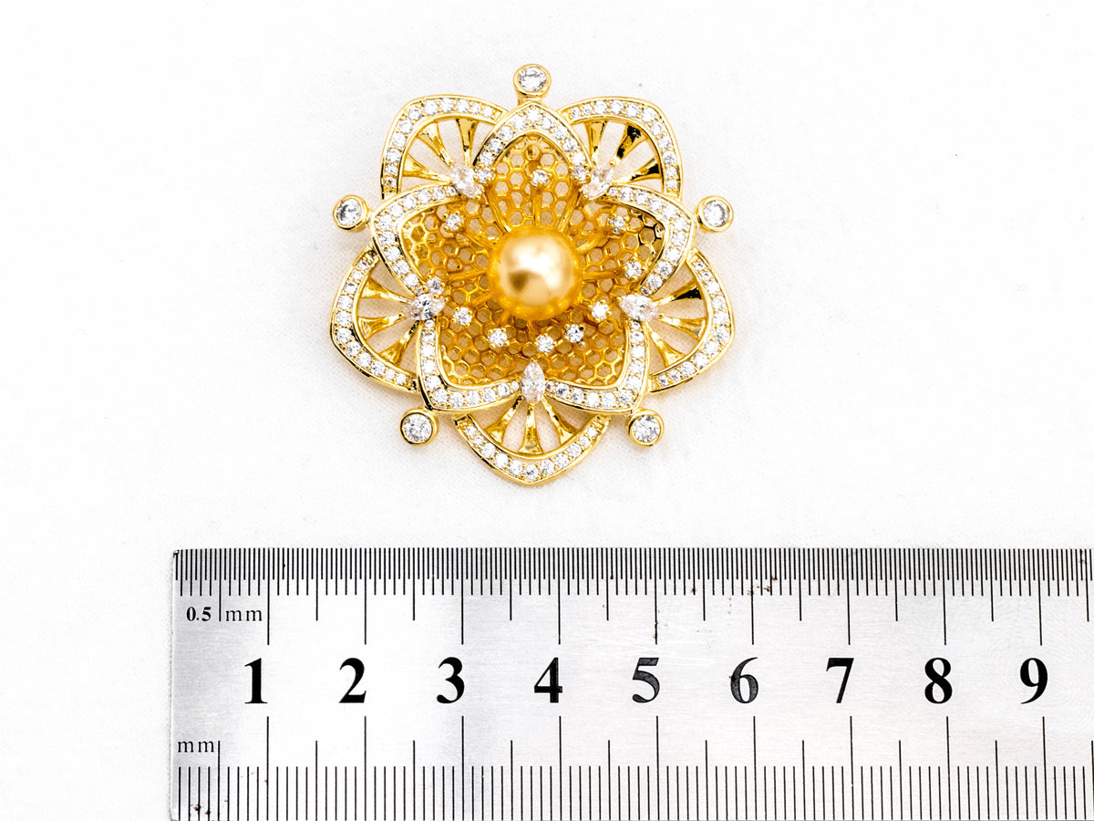 Pave Flower Pin Brooth, P32