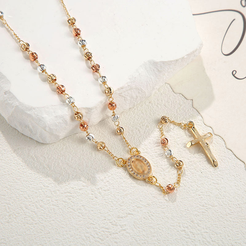 European And American Madonna Cross Necklace Fashionable Light Luxury In Gold Tone