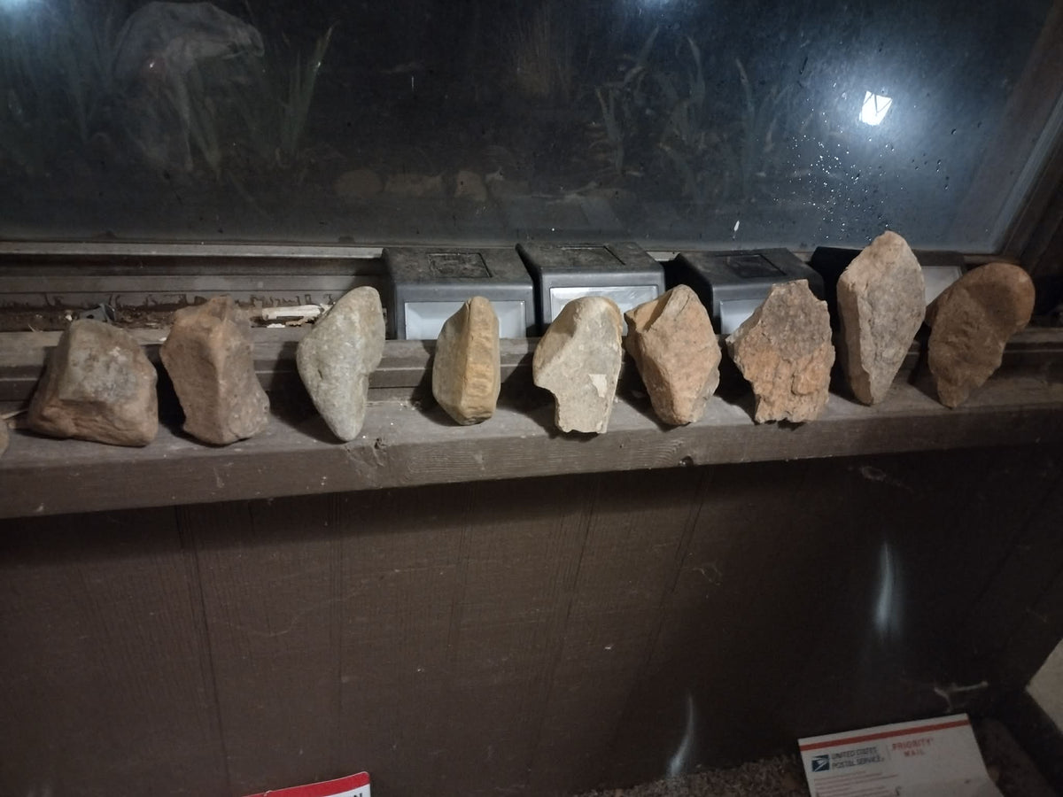 Ancient Indigenous Culture Armada Statues, Statuettes & Piece(s)