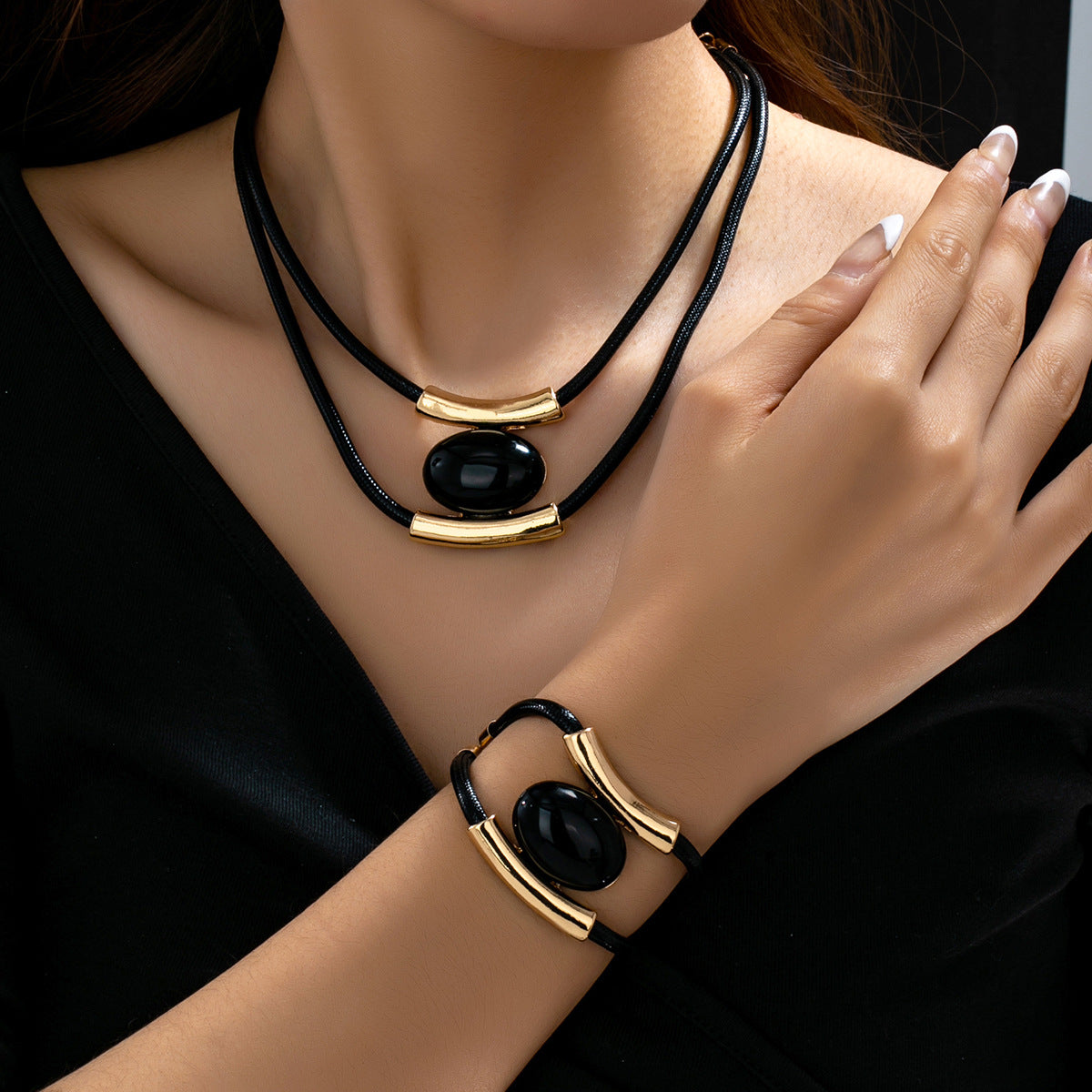 Multilayer Vintage Necklace And Bracelet Set For Women