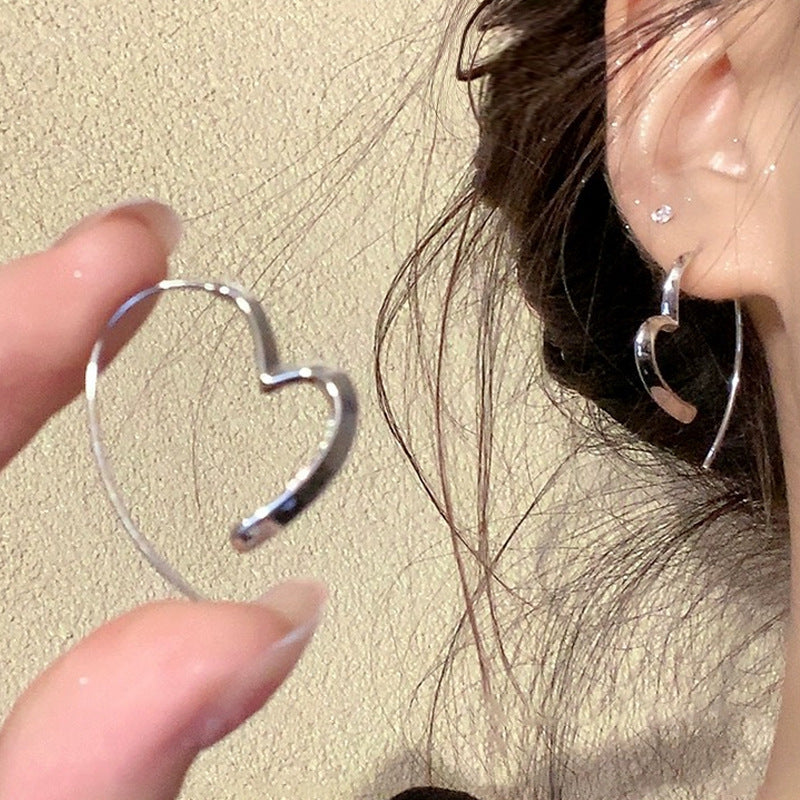 Minimalist Open Heart Hoop Earrings For Women, Dainty Silver Tone Large Heart Dangle Earrings, Trendy Y2K Sweet Cool Jewelry Gift