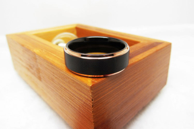 Eight-wide Step Sandblasted Electric Black Bezel Electric Rose Gold