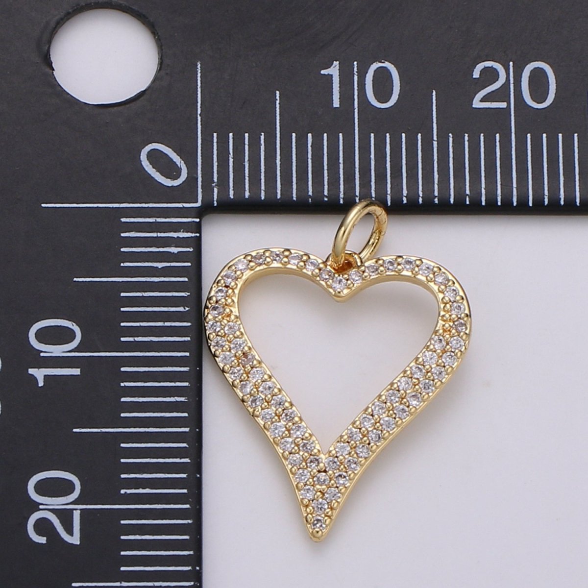 Dainty Gold Filled Crystal Heart Char D-789